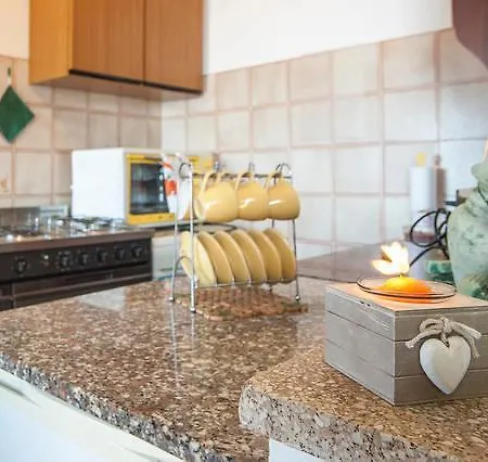 Apartment House Vesci *